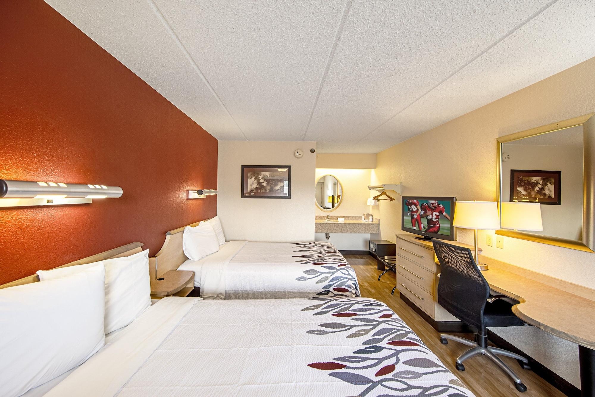 Red Roof Inn Елкхарт Екстериор снимка