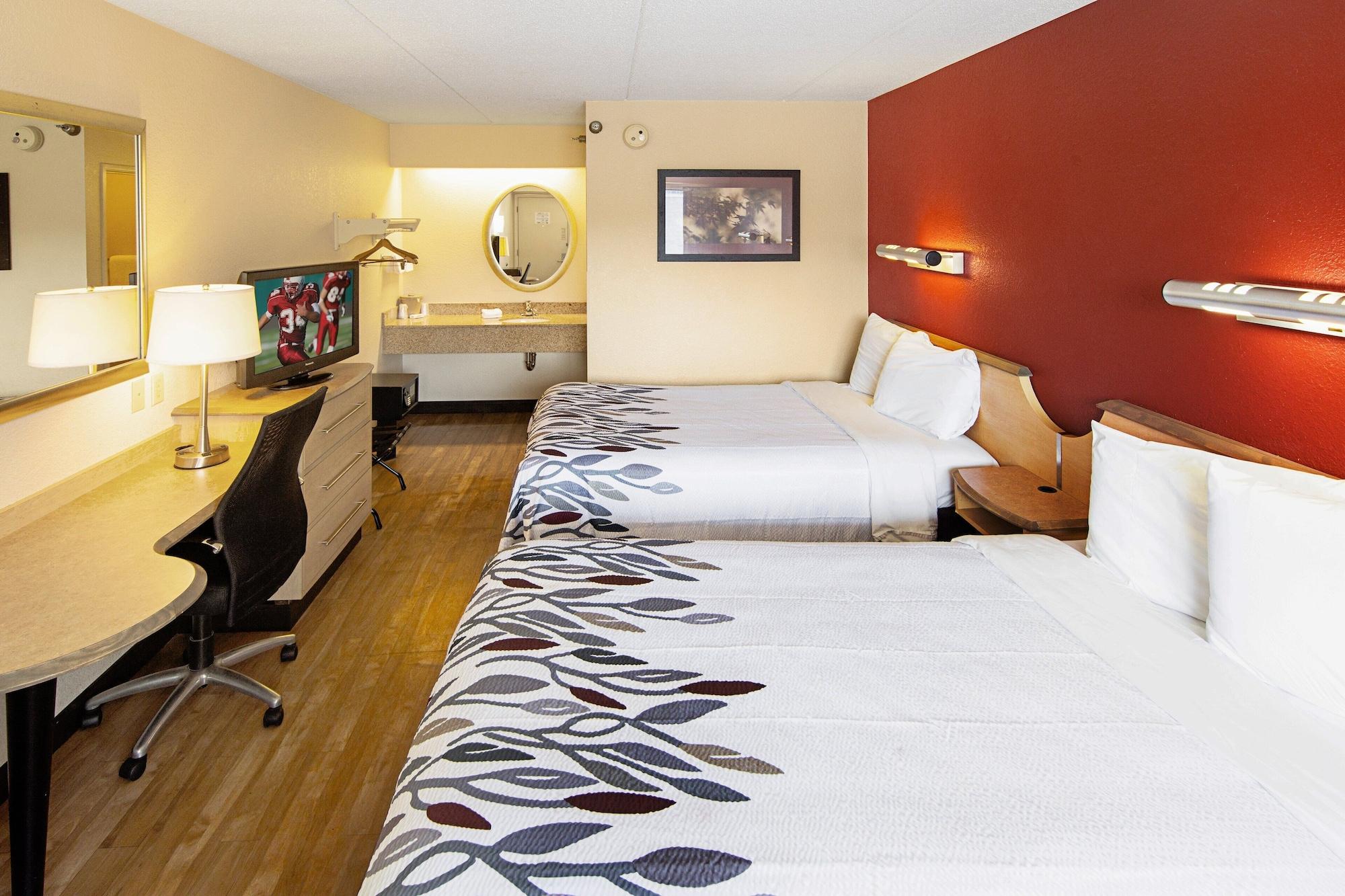 Red Roof Inn Елкхарт Екстериор снимка