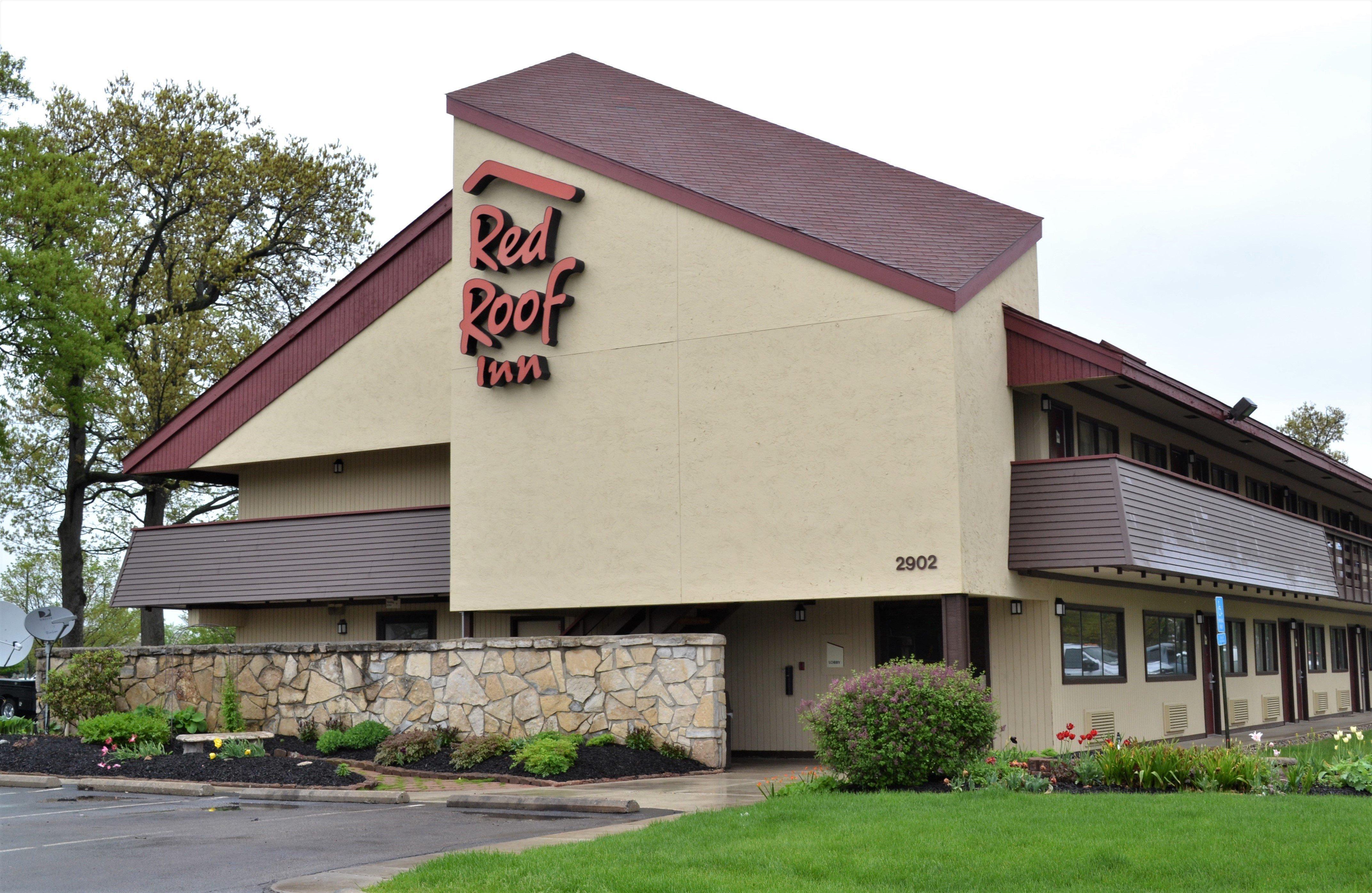 Red Roof Inn Елкхарт Екстериор снимка