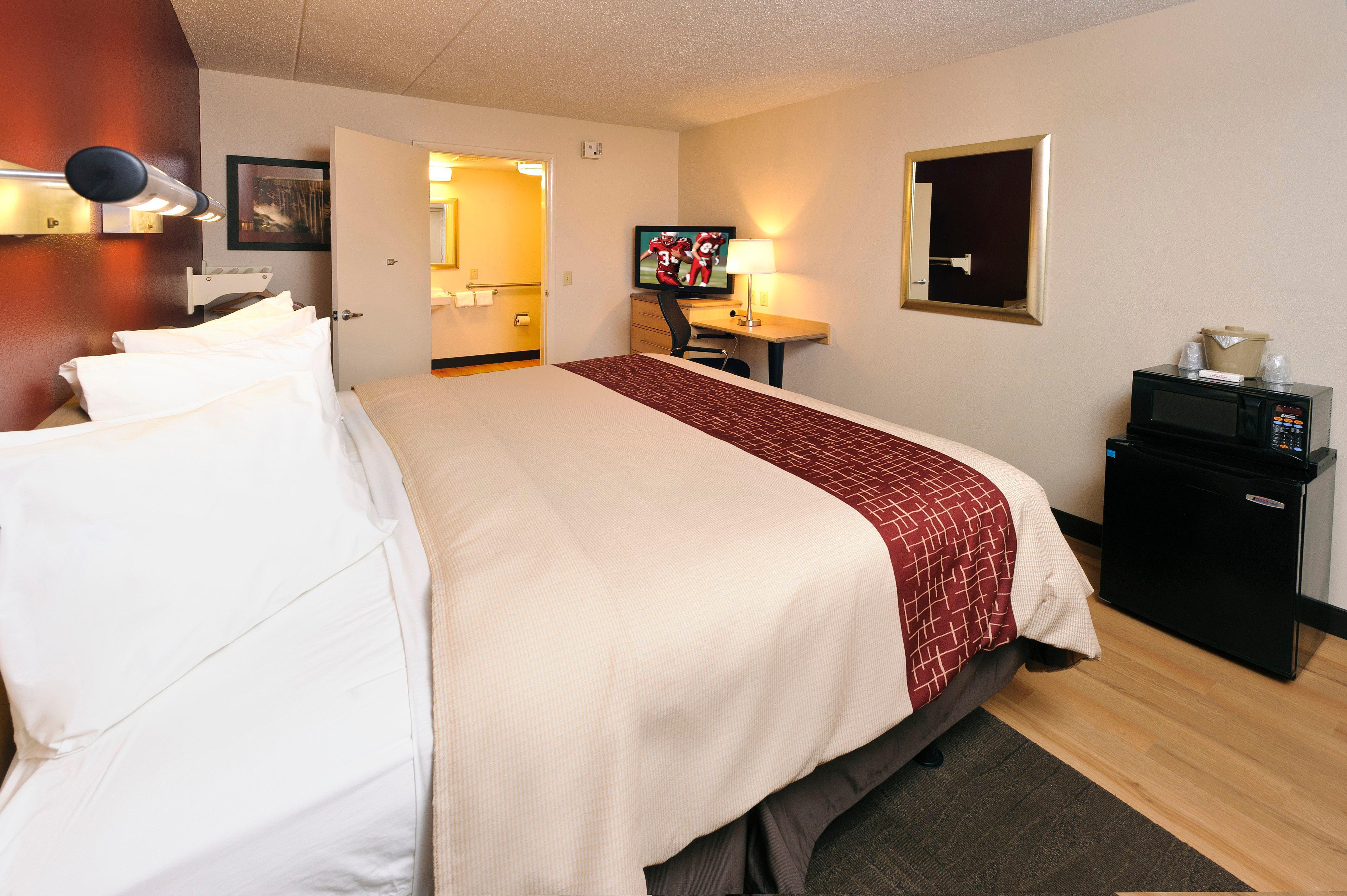 Red Roof Inn Елкхарт Екстериор снимка